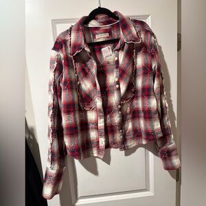 We The Free Red, Navy & White Plaid Button-Up Shirt Jacket 🔥